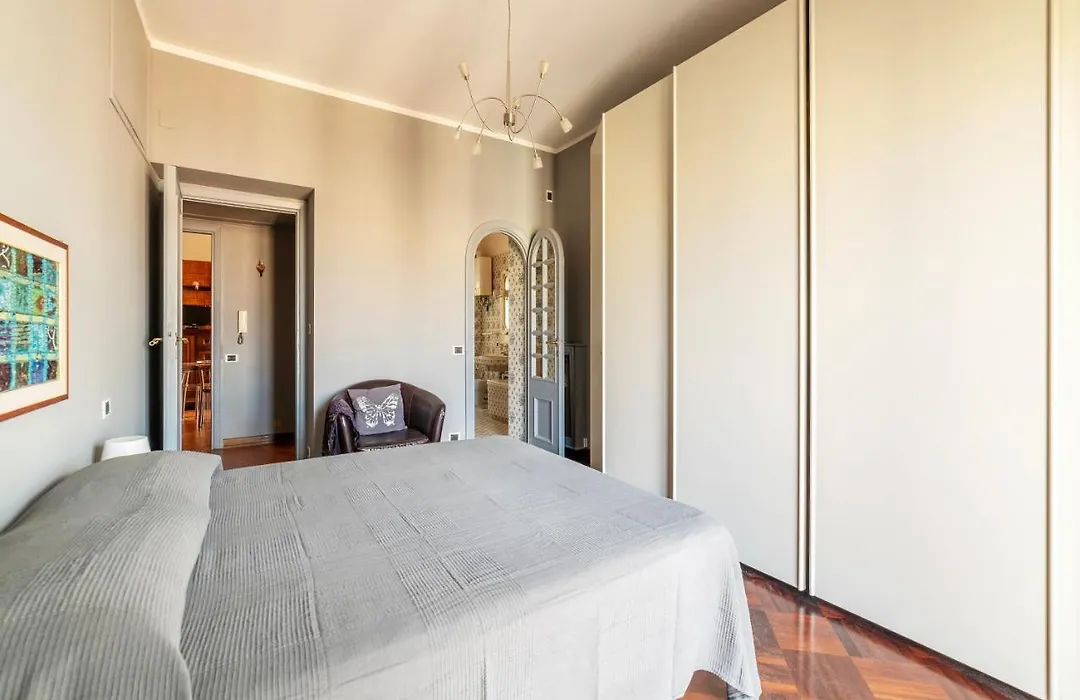 Guesthost - Mm Re Di Roma Apartment-1